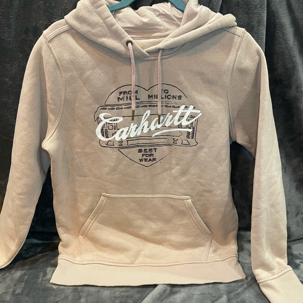 Millennial pink Carhartt sweatshirt